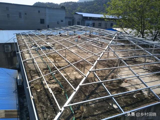 農(nóng)村自建房坡屋頂，用琉璃瓦還是樹(shù)脂瓦？看看內(nèi)行人的經(jīng)驗(yàn)分享